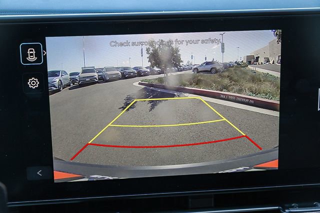 Used 2025 Hyundai Kona SEL image 27