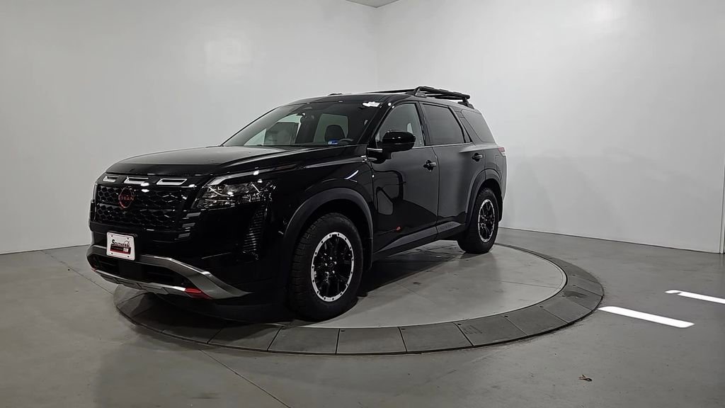 New 2026 Nissan Pathfinder Rock Creek w/ Rock Creek Premium Package