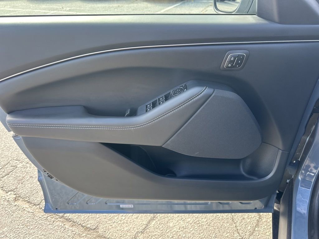 Used 2023 Ford Mustang Mach-E Select w/ Comfort Package Lite image 26