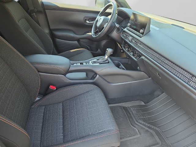 Used 2024 Honda HR-V Sport image 29