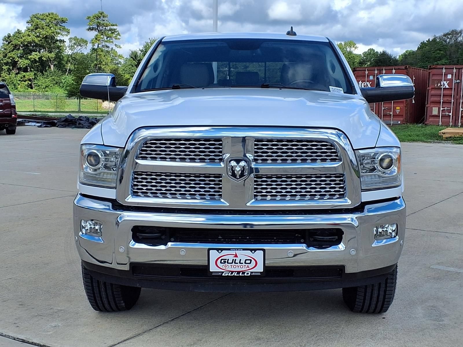 Used 2017 RAM 2500 Laramie AWD/4WD image 4