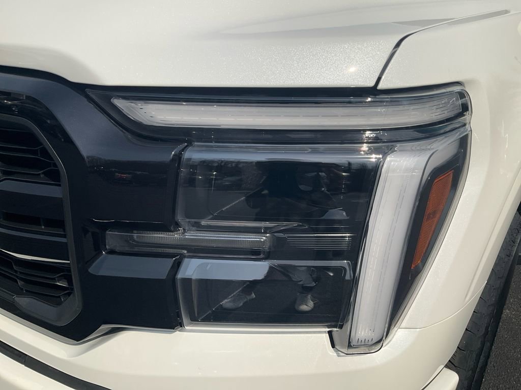 New 2026 Ford F150 Lariat w/ Equipment Group 501A Mid image 9