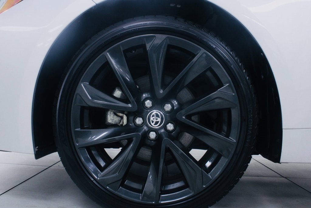 Used 2024 Toyota Corolla SE image 2