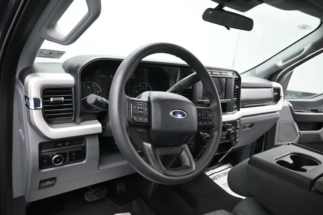 Used 2024 Ford F350 XLT AWD/4WD image 12