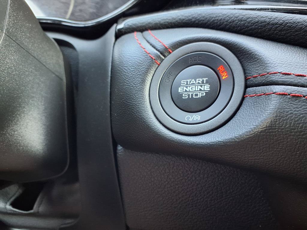 Used 2025 Dodge Durango GT w/ Blacktop Package AWD/4WD image 11