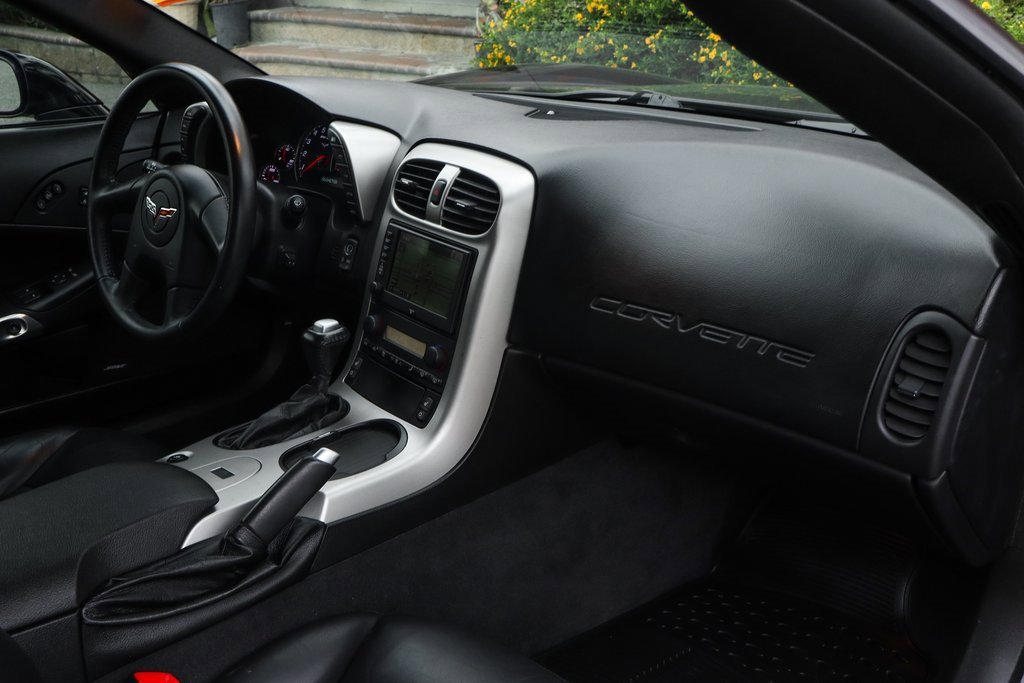 Used 2005 Chevrolet Corvette Coupe w/ Preferred Equipment Group image 37