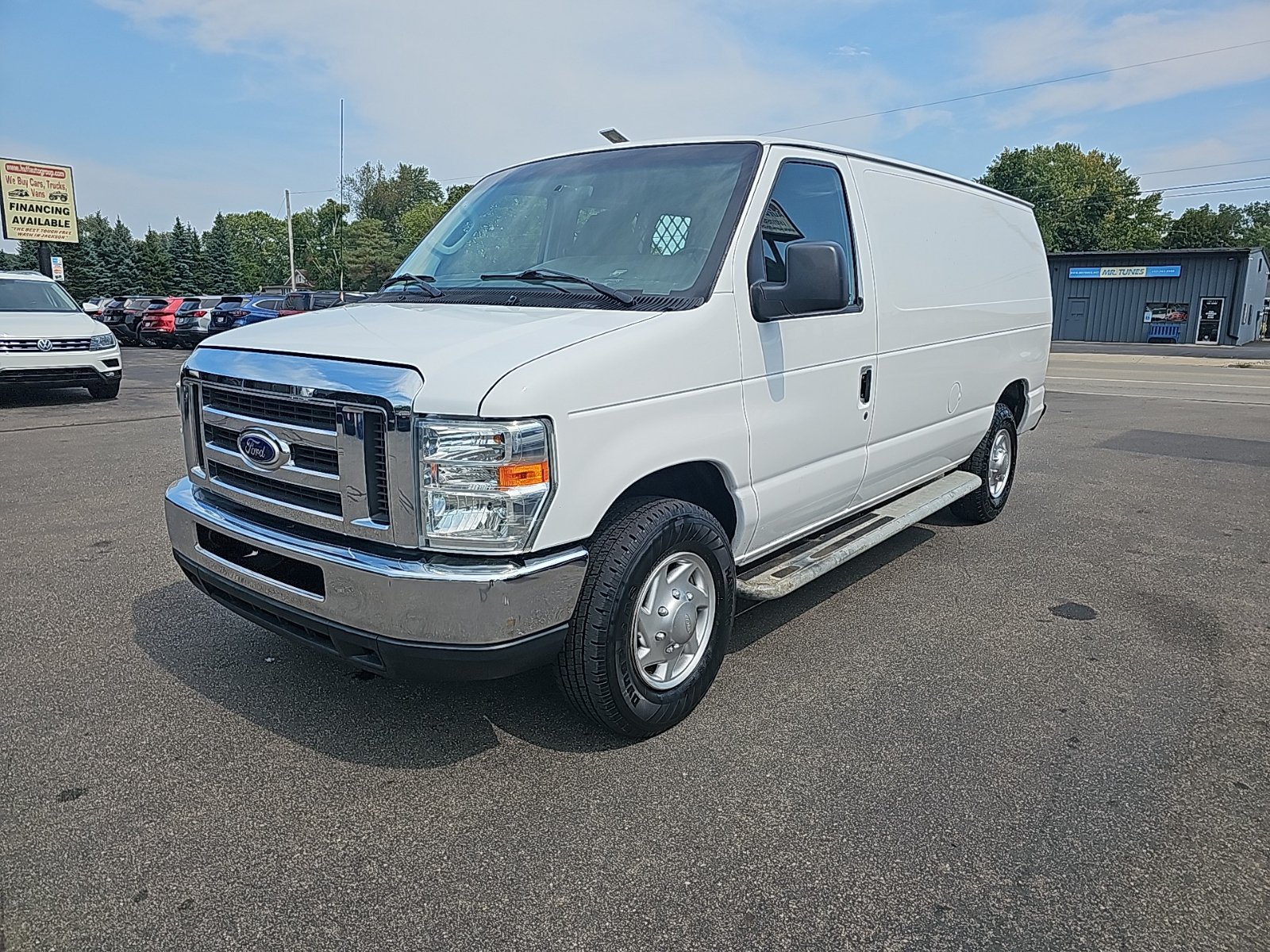 Used 2014 Ford E-250 and Econoline 250 w/ Power Group RWD image 8