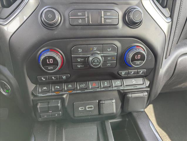 Used 2021 Chevrolet Silverado 1500 LTZ w/ Technology Package AWD/4WD image 19