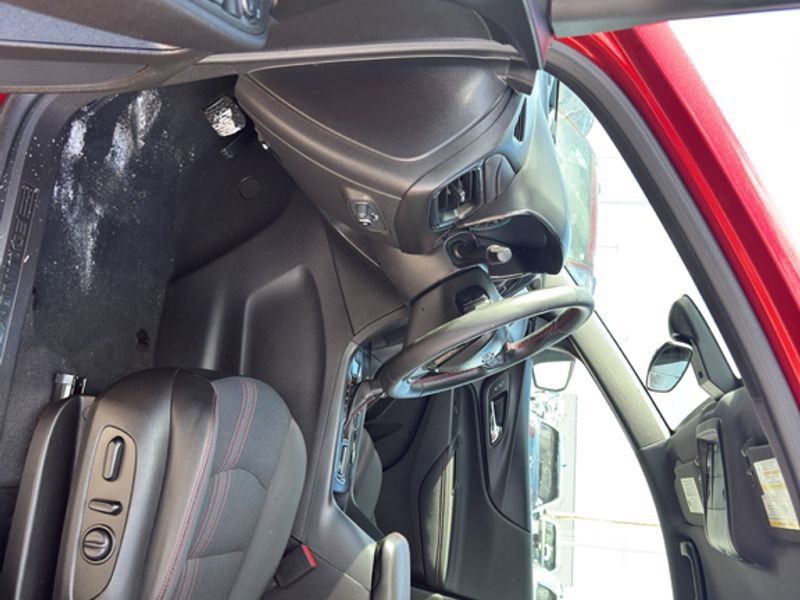 Used 2023 Chevrolet Equinox RS image 11