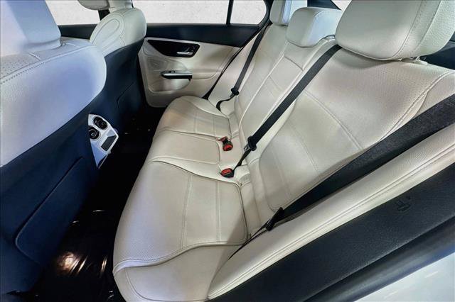 Used 2024 Mercedes-Benz C 300 Sedan image 23