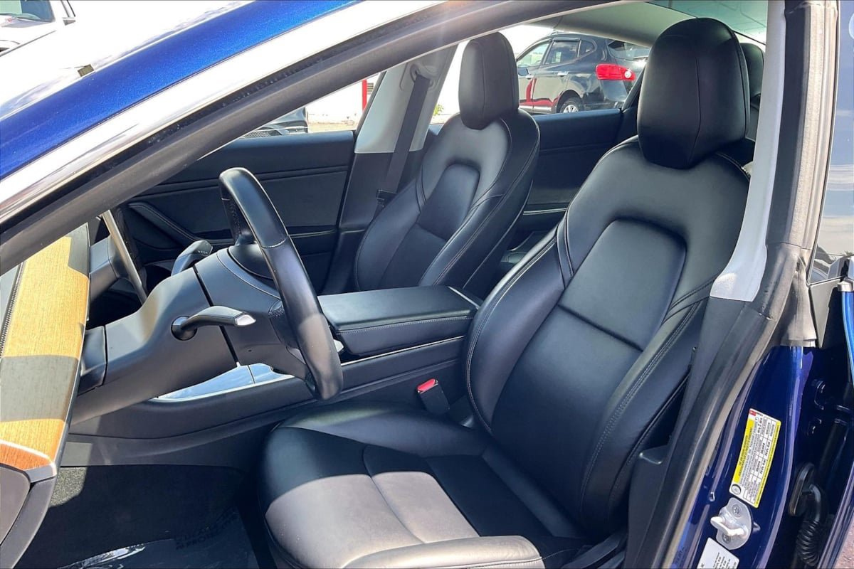 Used 2019 Tesla Model 3 Standard Range Plus RWD image 23