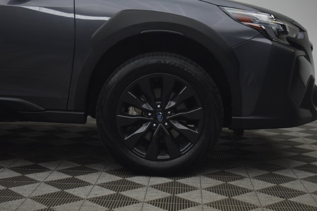 Used 2025 Subaru Outback Onyx Edition AWD/4WD image 28