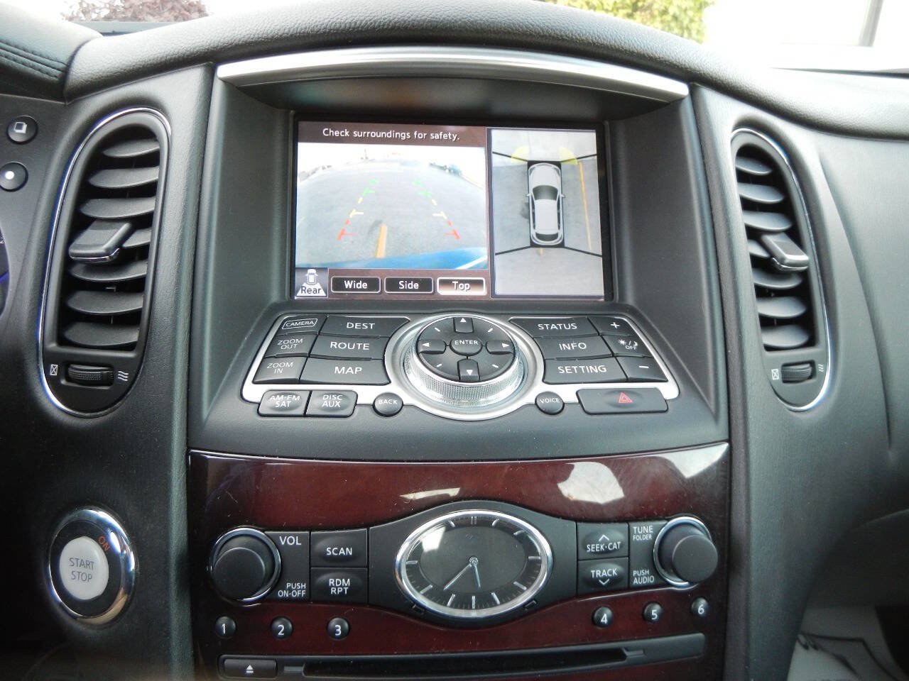 Used 2010 INFINITI EX35 Journey AWD/4WD image 3
