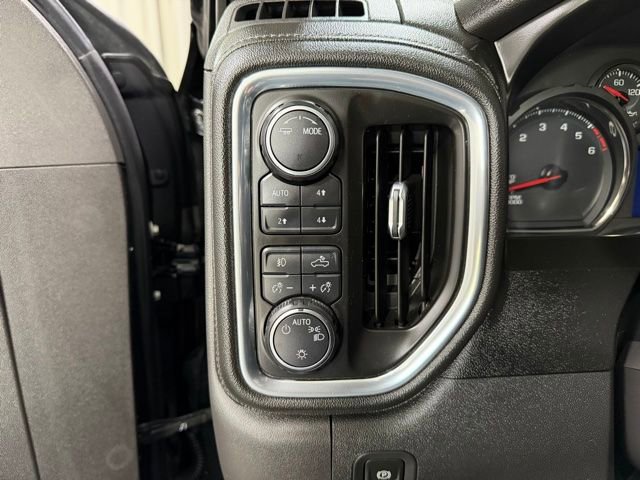 Used 2020 Chevrolet Silverado 1500 RST AWD/4WD image 15