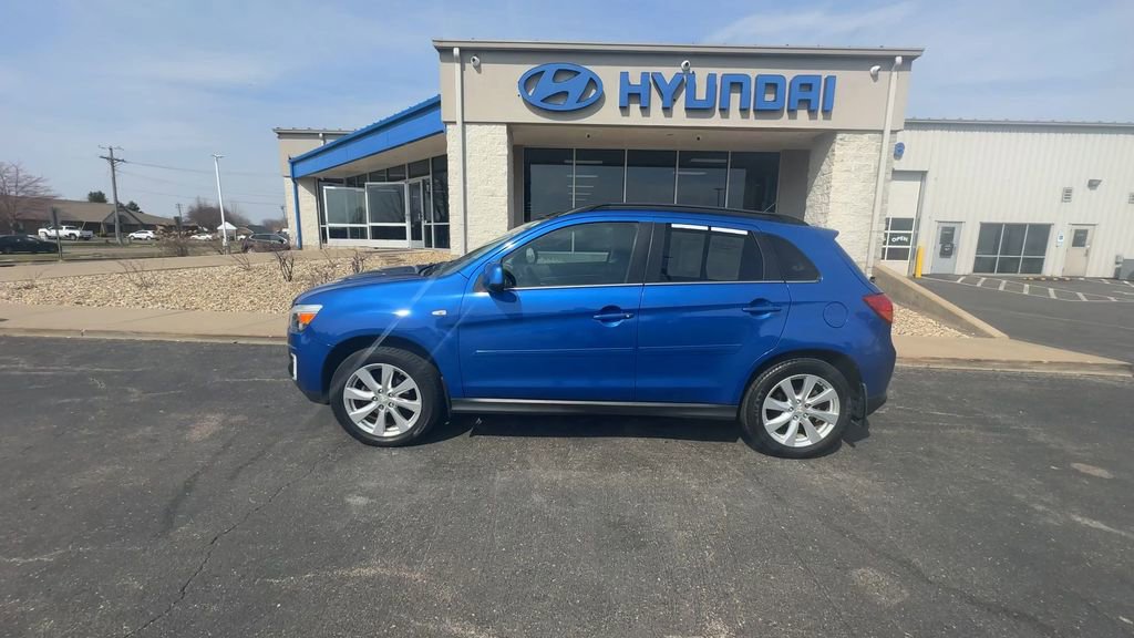 Used 2015 Mitsubishi Outlander Sport SE image 5