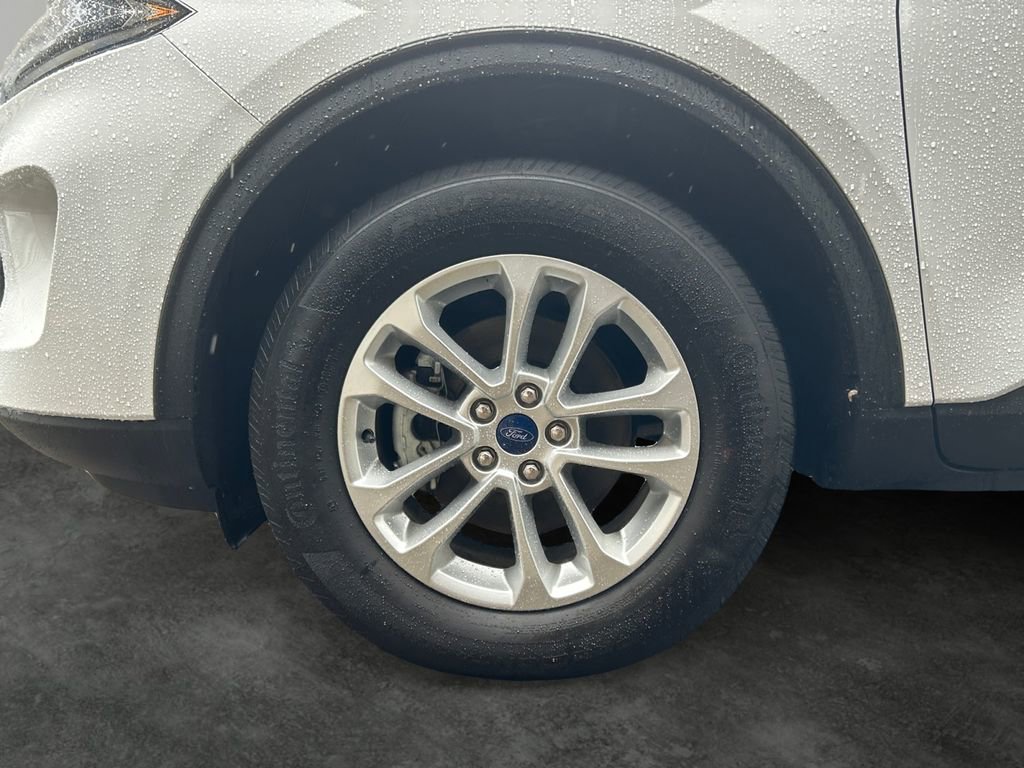 Used 2022 Ford Escape SE AWD/4WD image 5