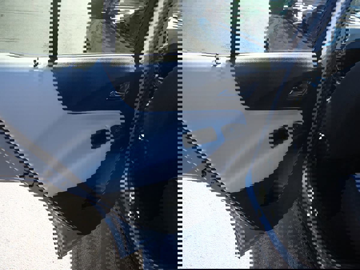 Used 2024 Chevrolet Equinox LS image 18