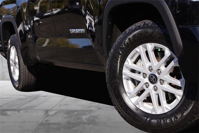 Used 2023 Toyota Tundra SR5 w/ SR5 Convenience Package image 3