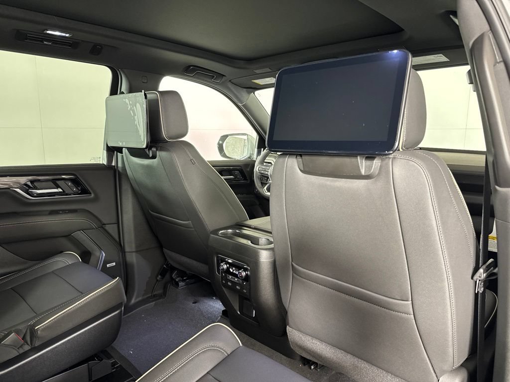 New 2026 GMC Yukon XL Elevation w/ Elevation Premium Package AWD/4WD image 33