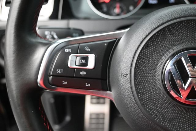 Used 2021 Volkswagen GTI SE FWD image 31