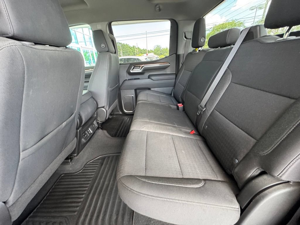 Used 2023 Chevrolet Silverado 1500 LT AWD/4WD image 21