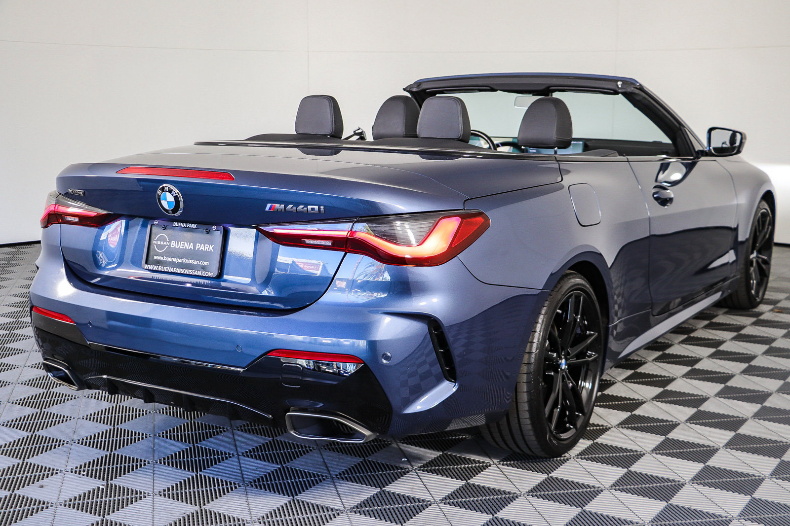 Used 2024 BMW 440i xDrive Convertible AWD/4WD image 20