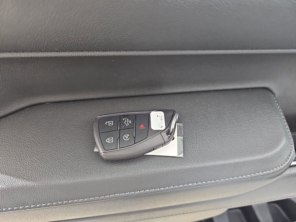 Certified 2024 Chevrolet Silverado 1500 LT Trail Boss w/ Convenience Package II image 40