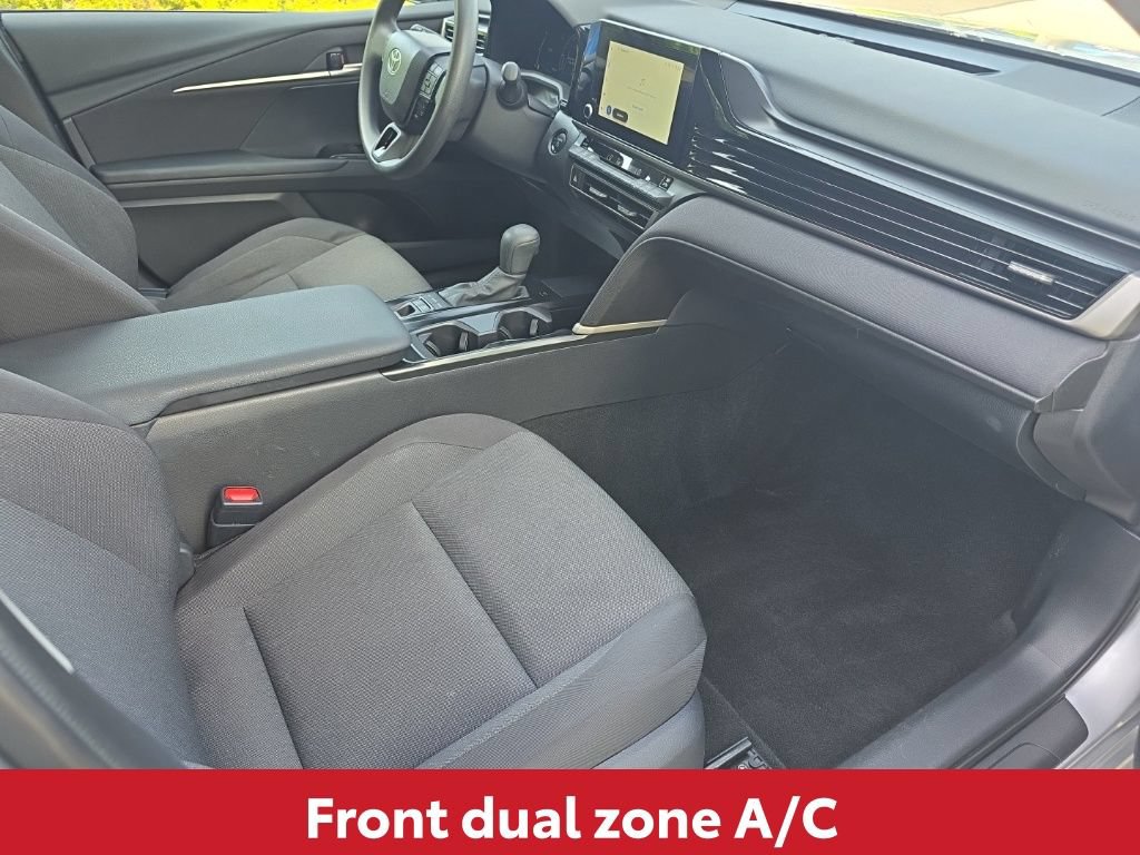 Used 2026 Toyota Camry LE FWD image 15