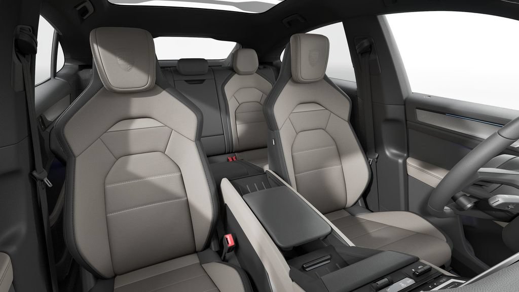 New 2026 Porsche Cayenne Electric Coupe AWD/4WD image 5