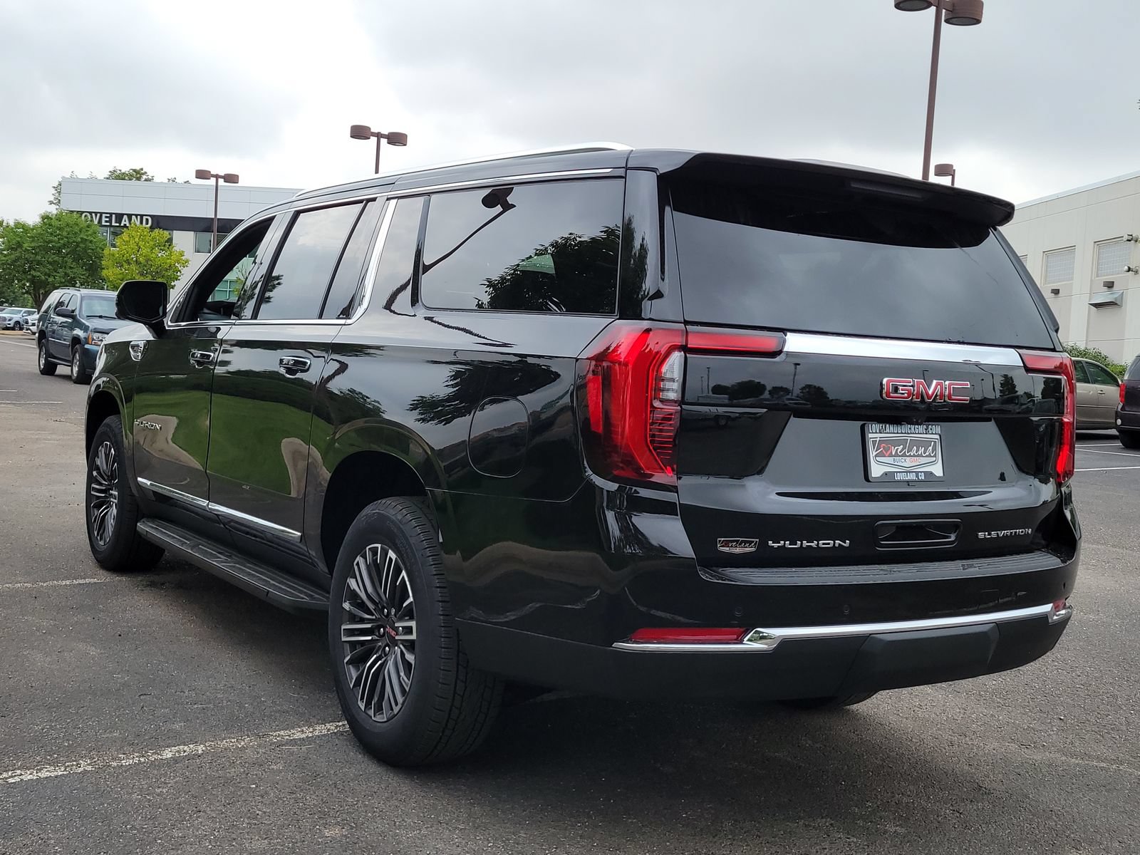 New 2026 GMC Yukon XL Elevation AWD/4WD image 5