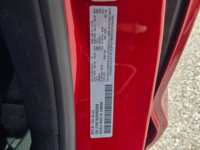 Used 2025 Chrysler Pacifica Select FWD image 33
