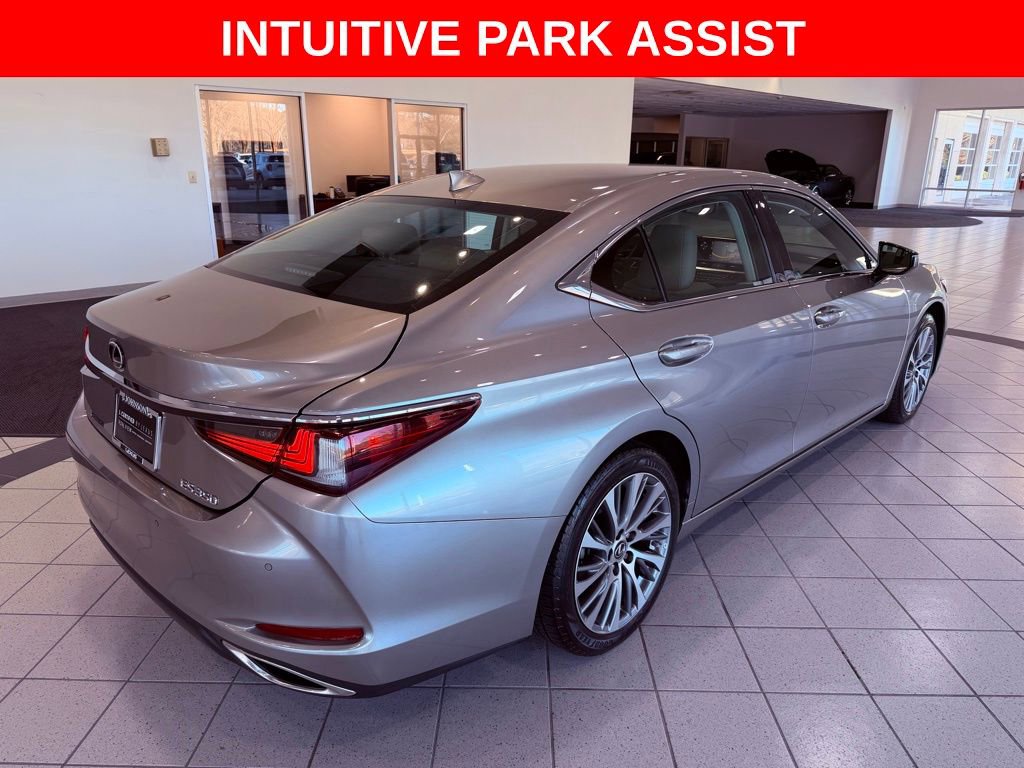 Certified 2021 Lexus ES 350 w/ Premium Package image 7