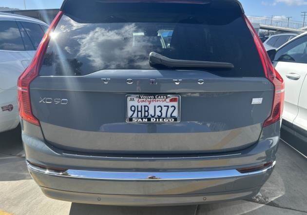 Used 2023 Volvo XC90 T8 Plus AWD/4WD image 4