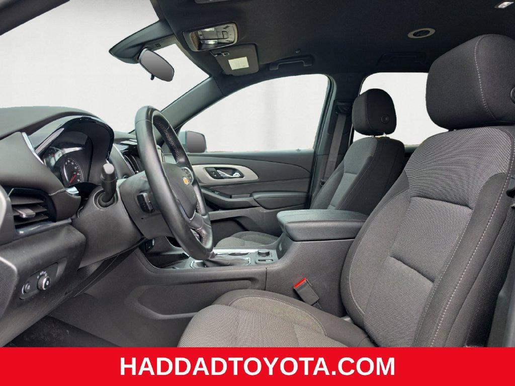 Used 2023 Chevrolet Traverse LT AWD/4WD image 10