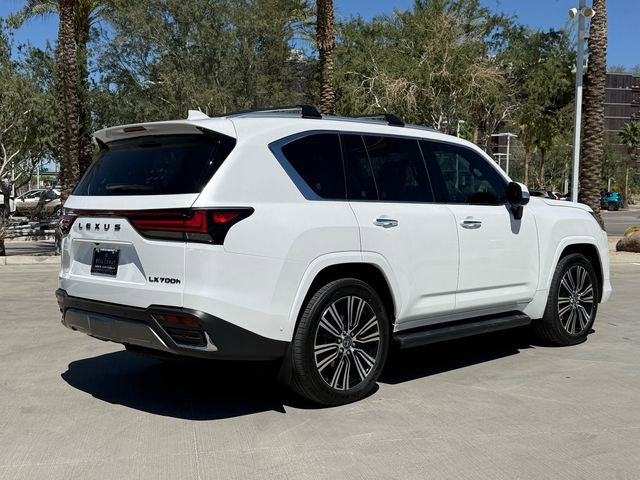 New 2026 Lexus LX 700h Luxury image 4