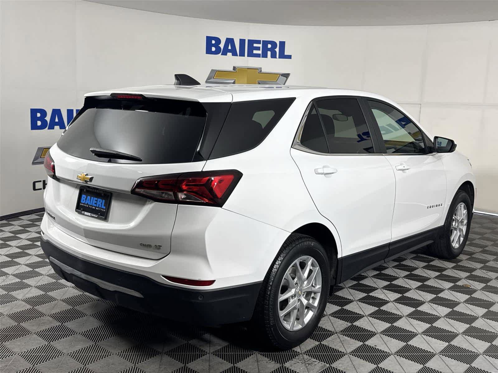 Certified 2023 Chevrolet Equinox LT AWD/4WD image 5