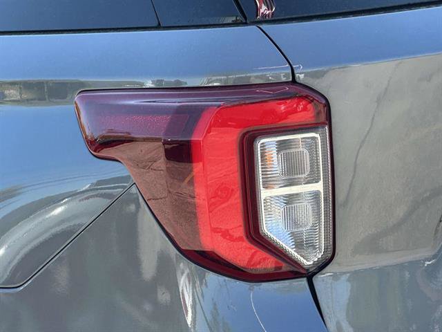 Used 2023 Ford Explorer ST w/ Equipment Group 401A AWD/4WD image 9