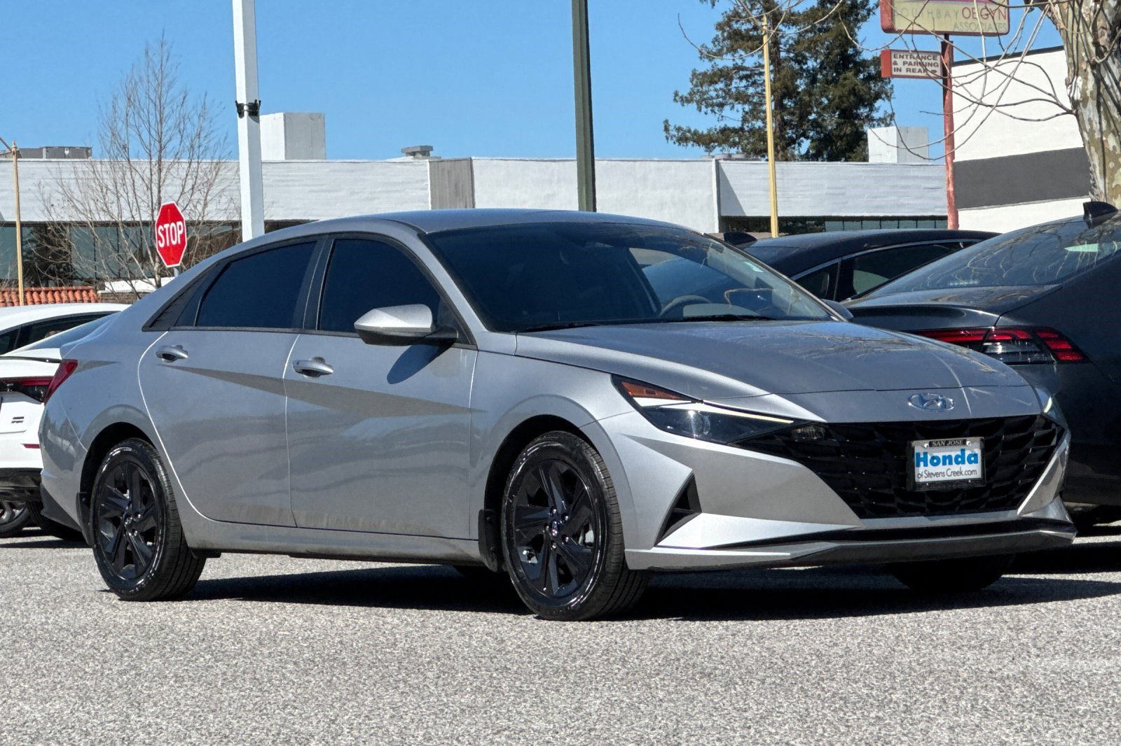 Used 2023 Hyundai Elantra SEL image 7