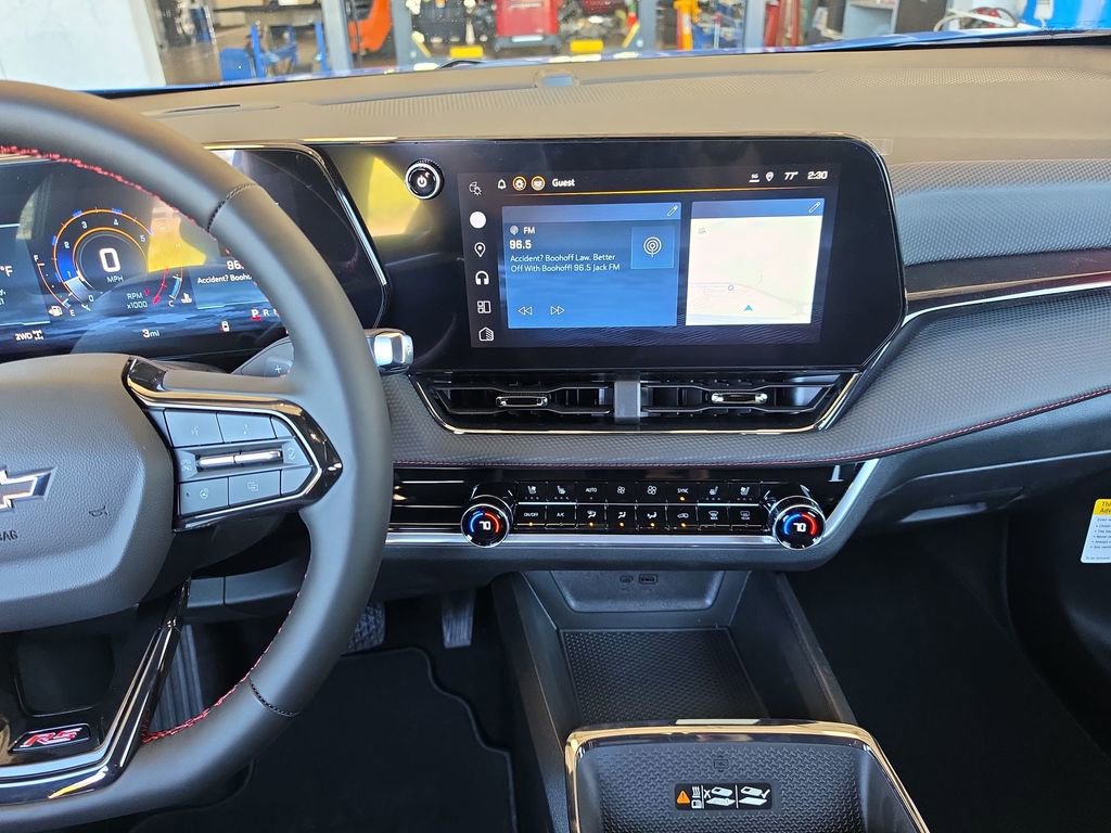 New 2026 Chevrolet Equinox RS w/ Convenience Package III AWD/4WD image 14