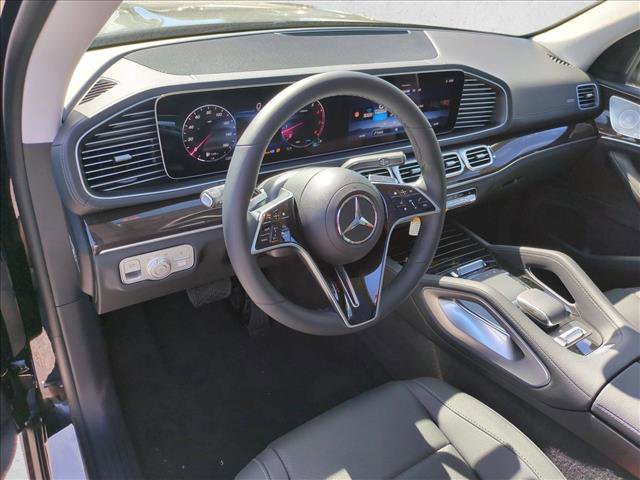 New 2026 Mercedes-Benz GLS 450 4MATIC image 3