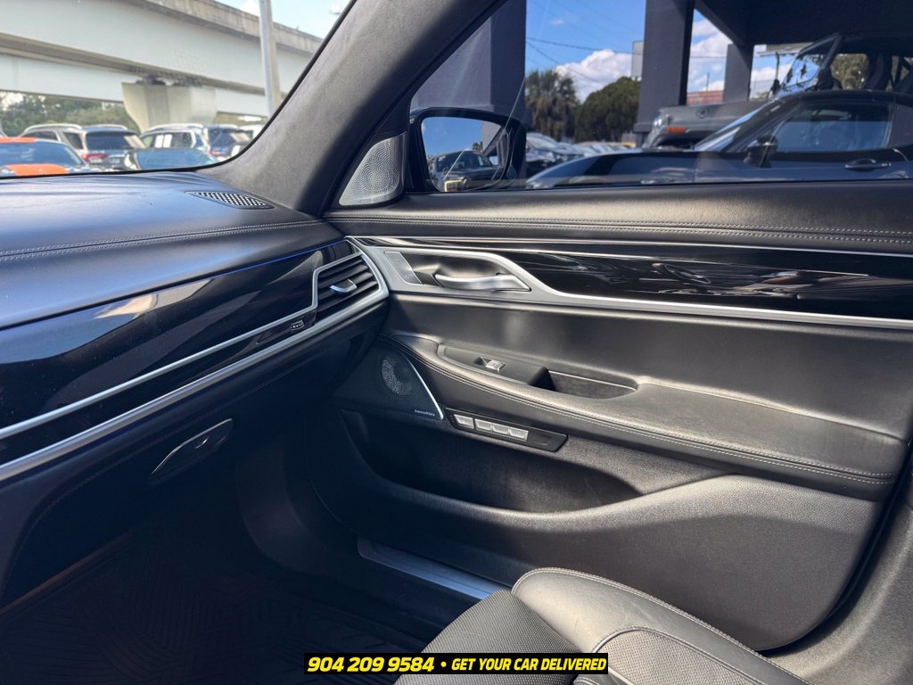 Used 2018 BMW M760i xDrive AWD/4WD image 20