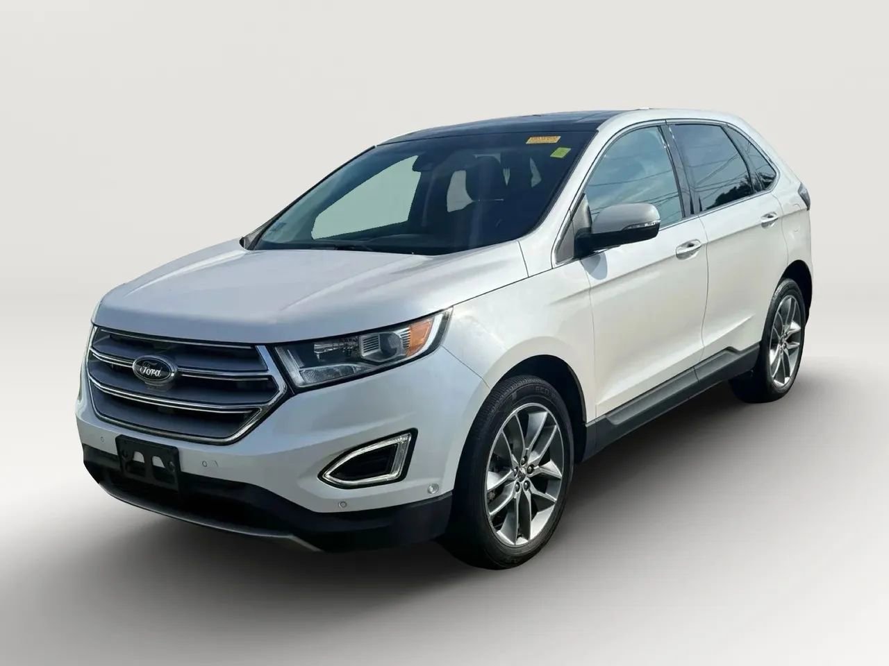 Used 2016 Ford Edge Titanium w/ Equipment Group 302A image 2