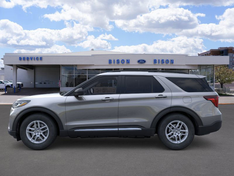 New 2025 Ford Explorer Active image 3