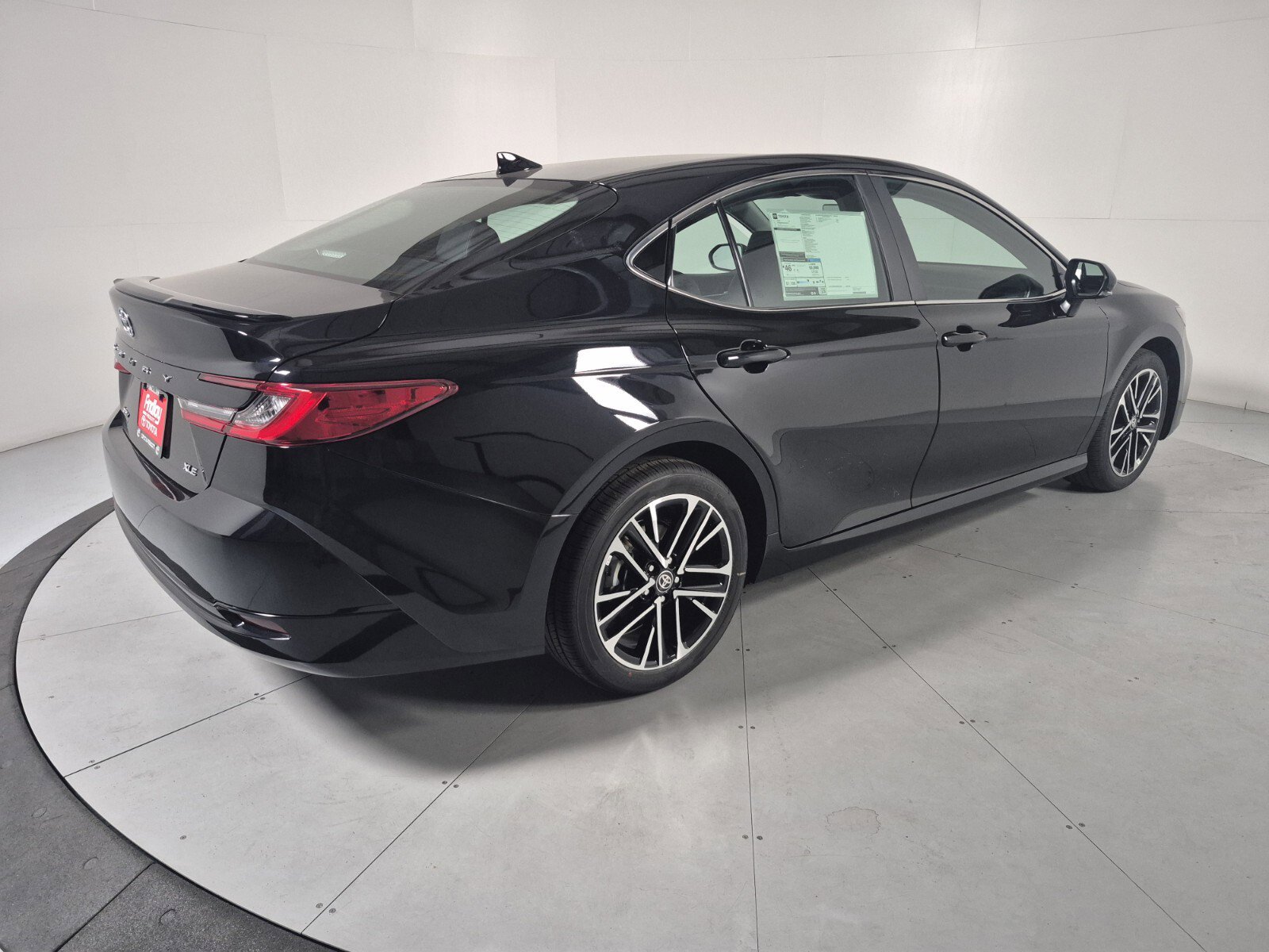 New 2026 Toyota Camry XLE image 5