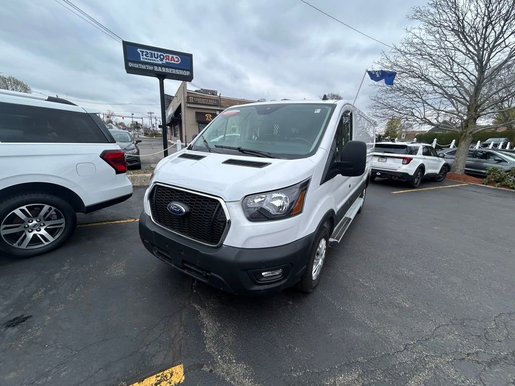 Certified 2024 Ford Transit 250 Low Roof w/ Exterior Upgrade Package RWD image 3