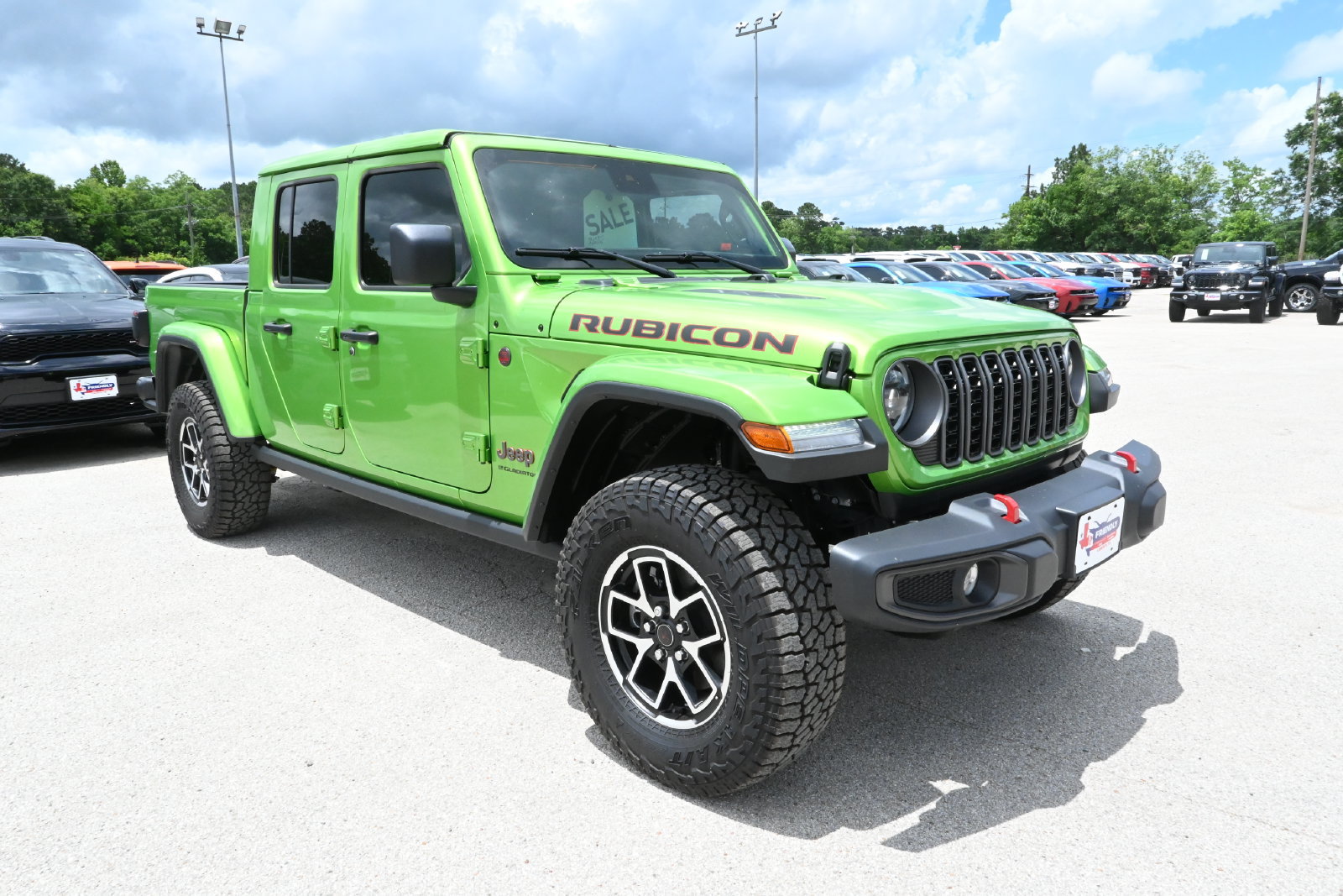 New 2025 Jeep Gladiator Rubicon w/ Convenience Group AWD/4WD image 4