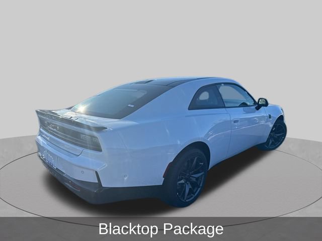 Used 2026 Dodge Charger Scat Pack AWD/4WD image 4