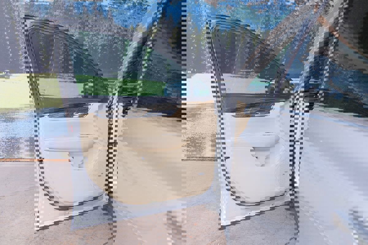 Used 2019 Cadillac XT5 FWD image 11