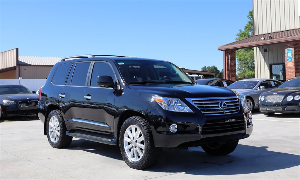 Used 2009 Lexus LX 570 4WD image 9
