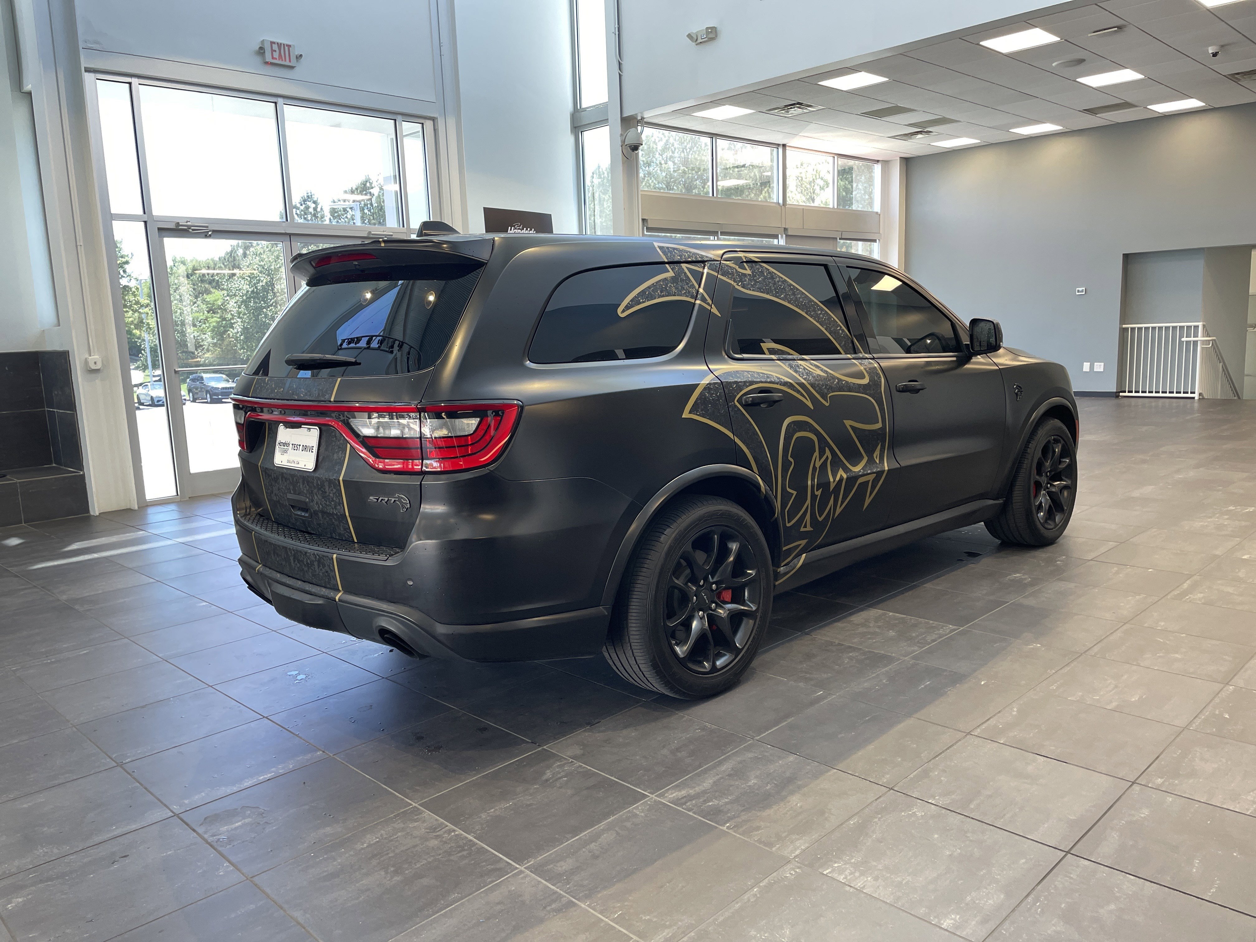 Used 2021 Dodge Durango SRT Hellcat w/ Technology Group AWD/4WD image 12